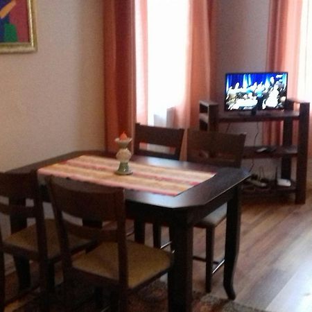 Julia Garden Apartment Burgas Luaran gambar