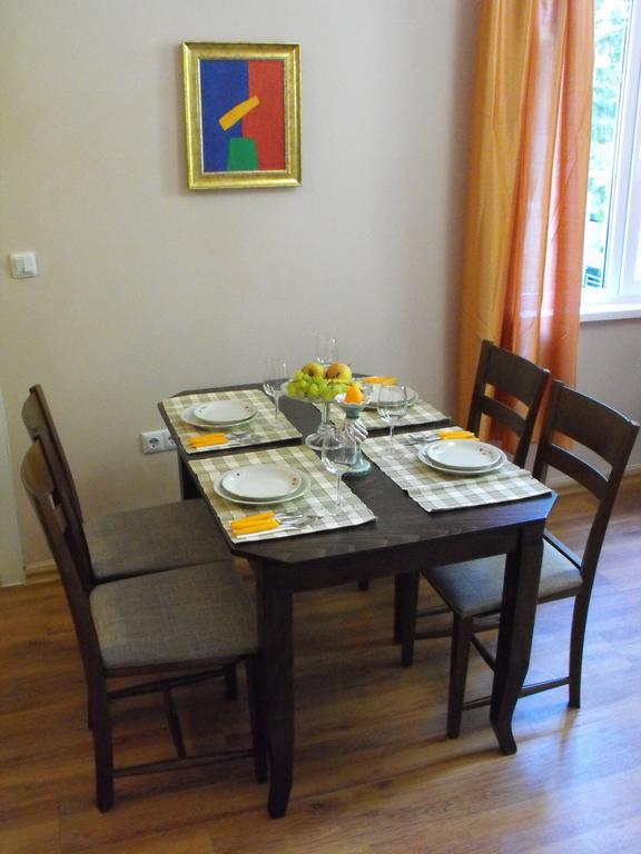 Julia Garden Apartment Burgas Luaran gambar