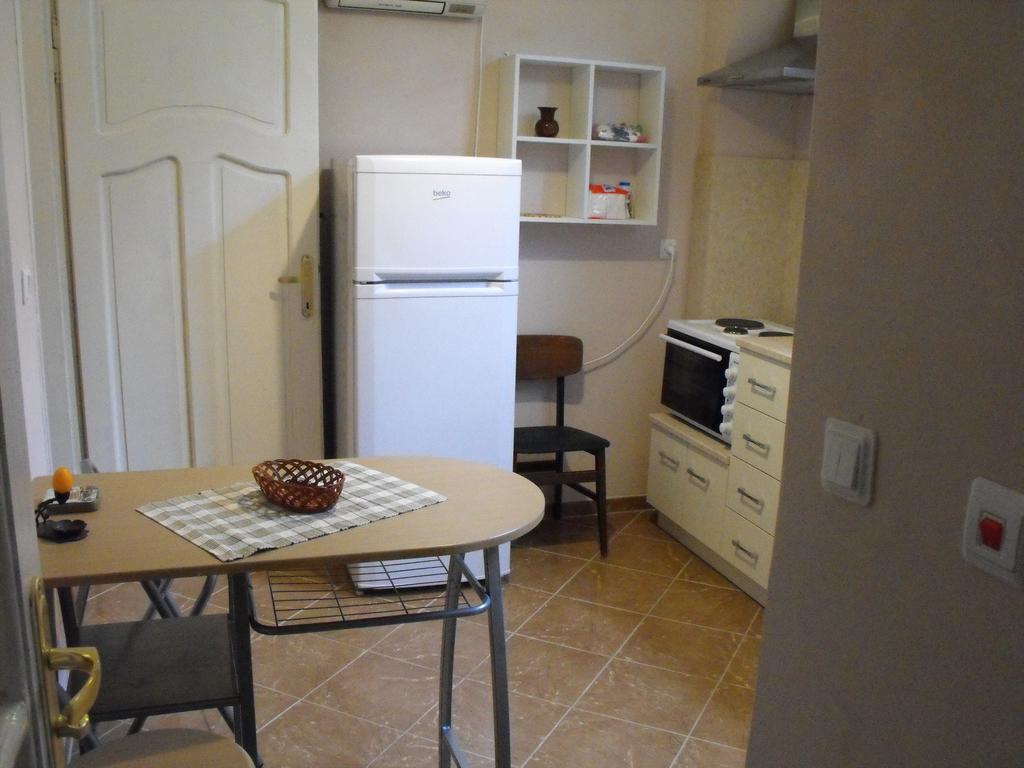 Julia Garden Apartment Burgas Luaran gambar