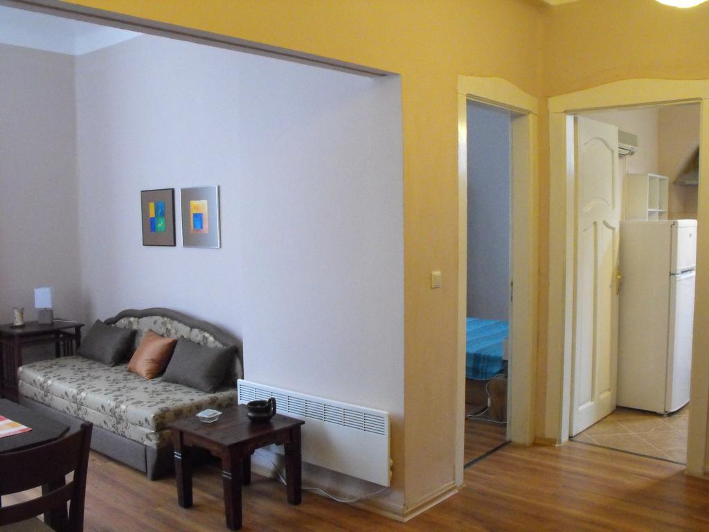 Julia Garden Apartment Burgas Luaran gambar